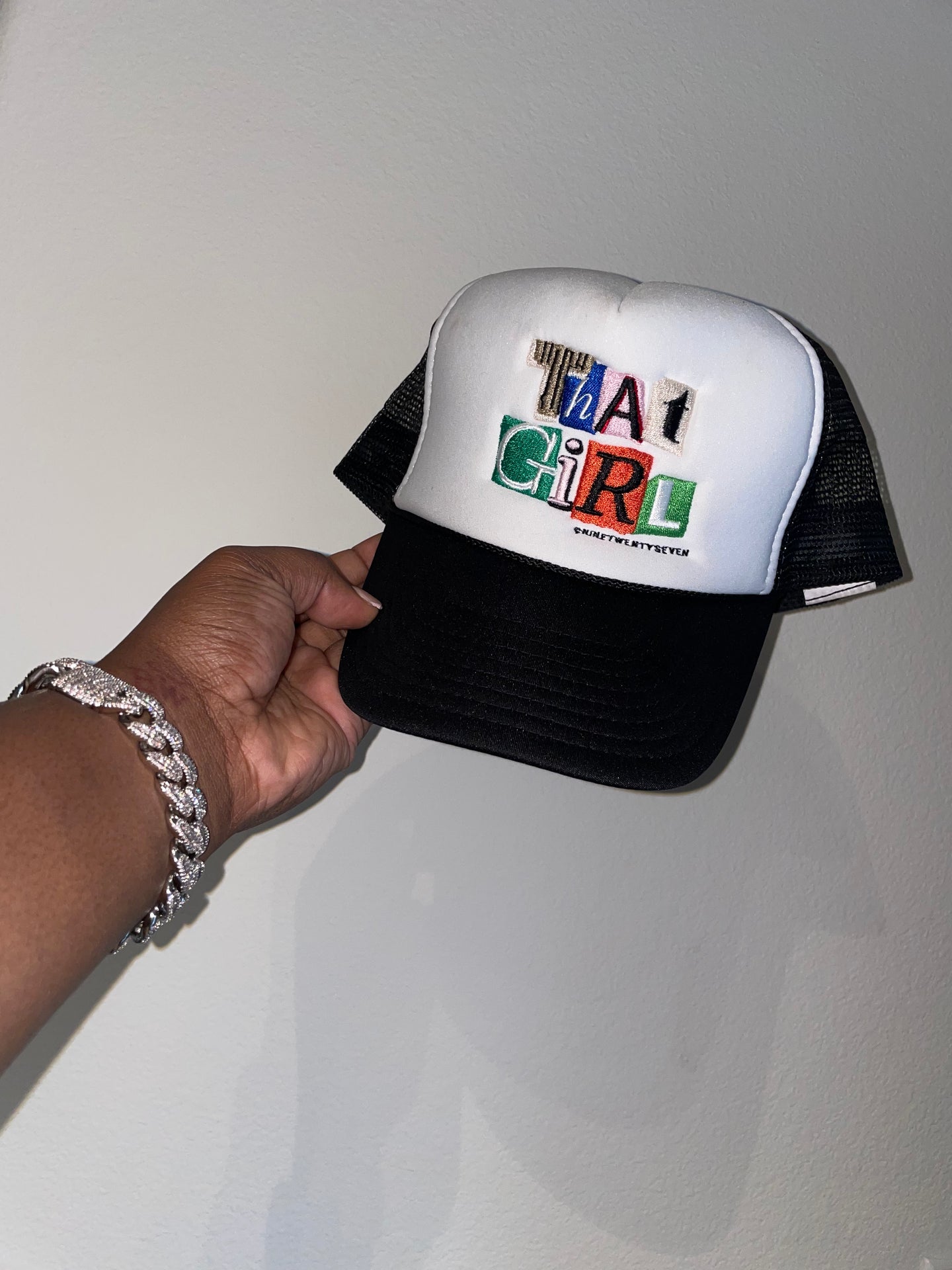 THAT GIRL CAP